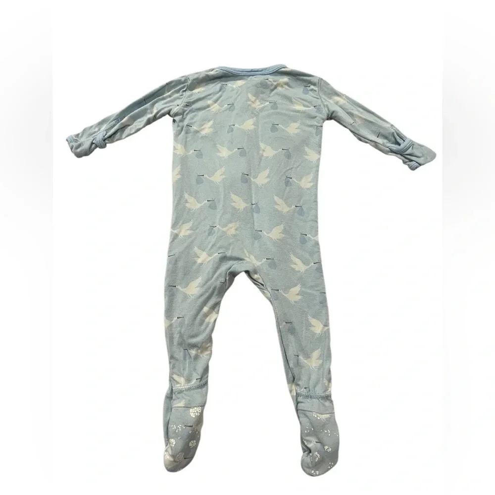Kickee Pants Footie with Zipper in Spring Stork Sky white/blue size 0 to 3
